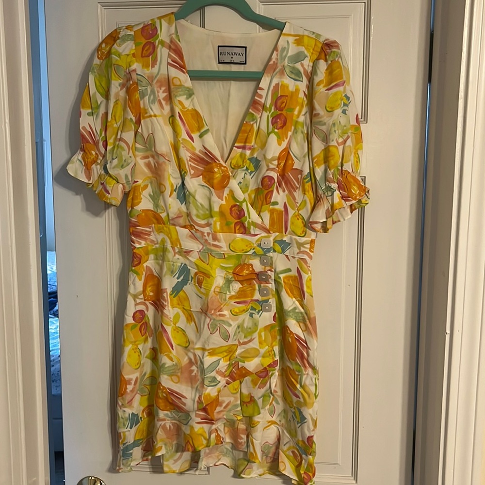 Floral dress size 6